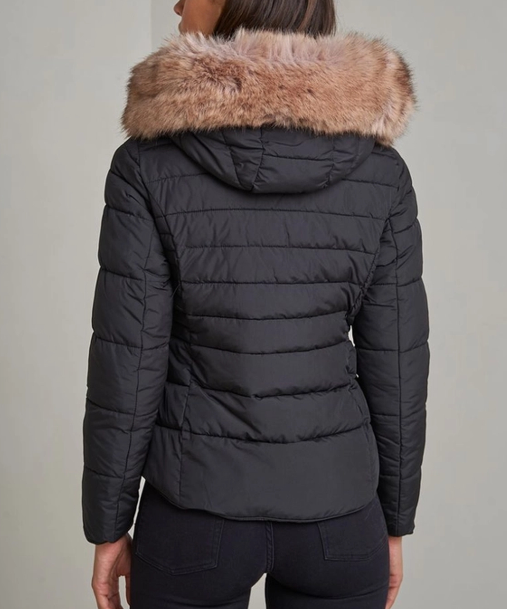 Daunenjacke mit Kunstpelzkapuze – Bild 4